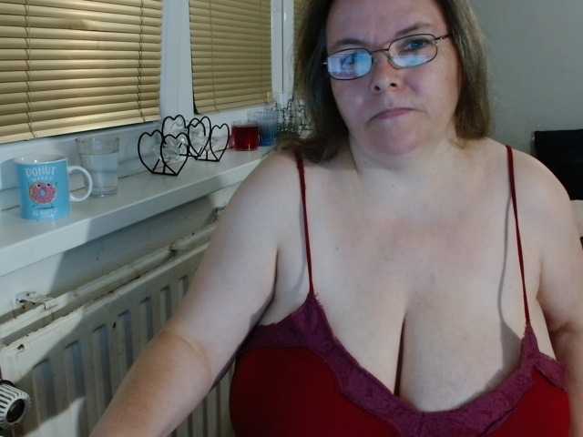 Zdjęcia Bessy123 Welcome. Wanna play spy, group, pvt, ride toys play tits, . tits 10 naked body 20, squirt pvt