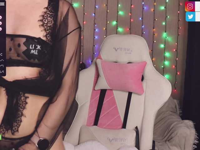 Zdjęcia CreamMeow Hi, honey♡ PM 26tk.♡ lovense ​from ​2 ​tokens♡ there is no spy♡