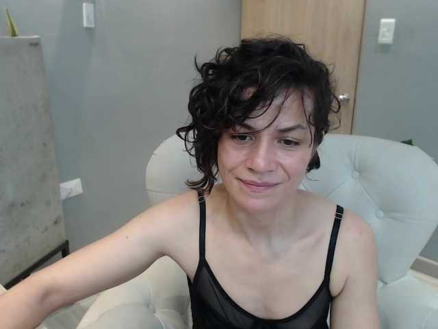 Zdjęcia amaranthaa happy day Would you love to see me enjoy my finger in the pussy? @total 169 tkn accumulated @sofar complete it and enjoy the show @remain