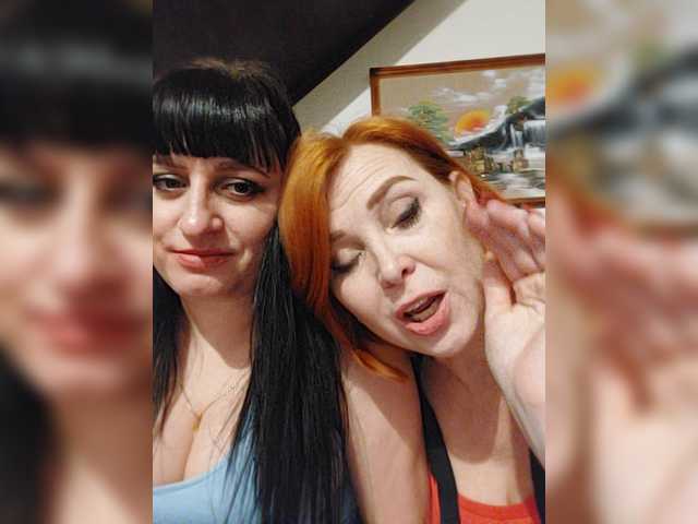 Zdjęcia awesomediss2 Breast 70 tok, butt in panties 70 t, kiss 100 t, remove panties 200 tok, add 2 tok as friends. get up from the chair and show yourself 10 current
