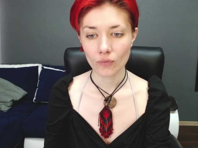 Zdjęcia KrisStatl BE MY GENTLE LOVER AND FUCK ME HARD RIGHT HERE = RIGHT NOW