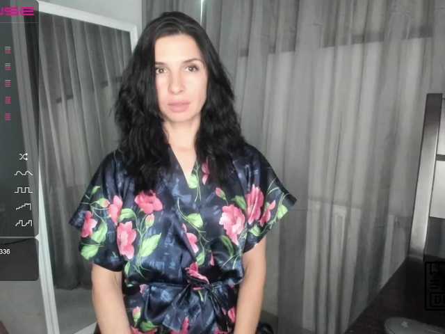 Zdjęcia _Lucky_Lena_ Hi, I am Lena. Welcome to my chat. Here you will find good music and pleasant communication. I do not undress in general chat. Only private. Lovense works from 11.