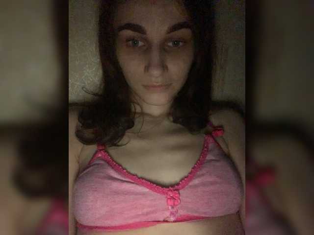 Zdjęcia ValerieLaVida Hey guys!:) Goal- #Dance #hot #pvt #c2c #fetish #feet #roleplay Tip to add at friendlist and for requests!